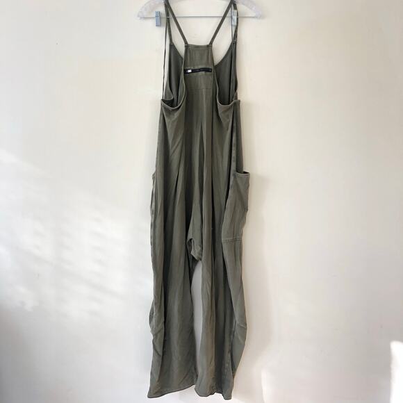 Fp Movement Women's Hot Shot Jumpsuit In Midnight Jade Size M - Picture 4 of 7